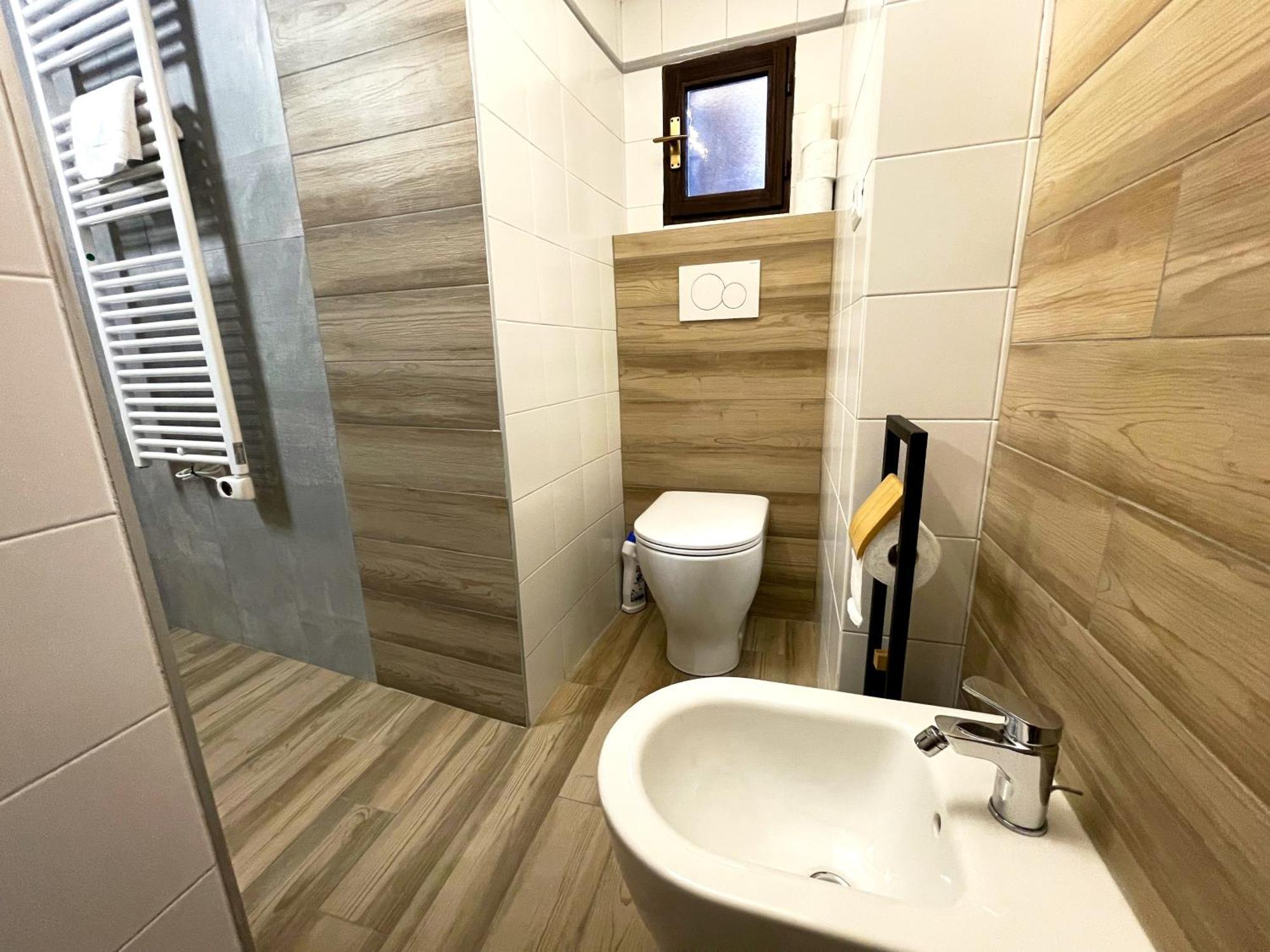 Le Torri Loft Apartment Fossano Exteriér fotografie